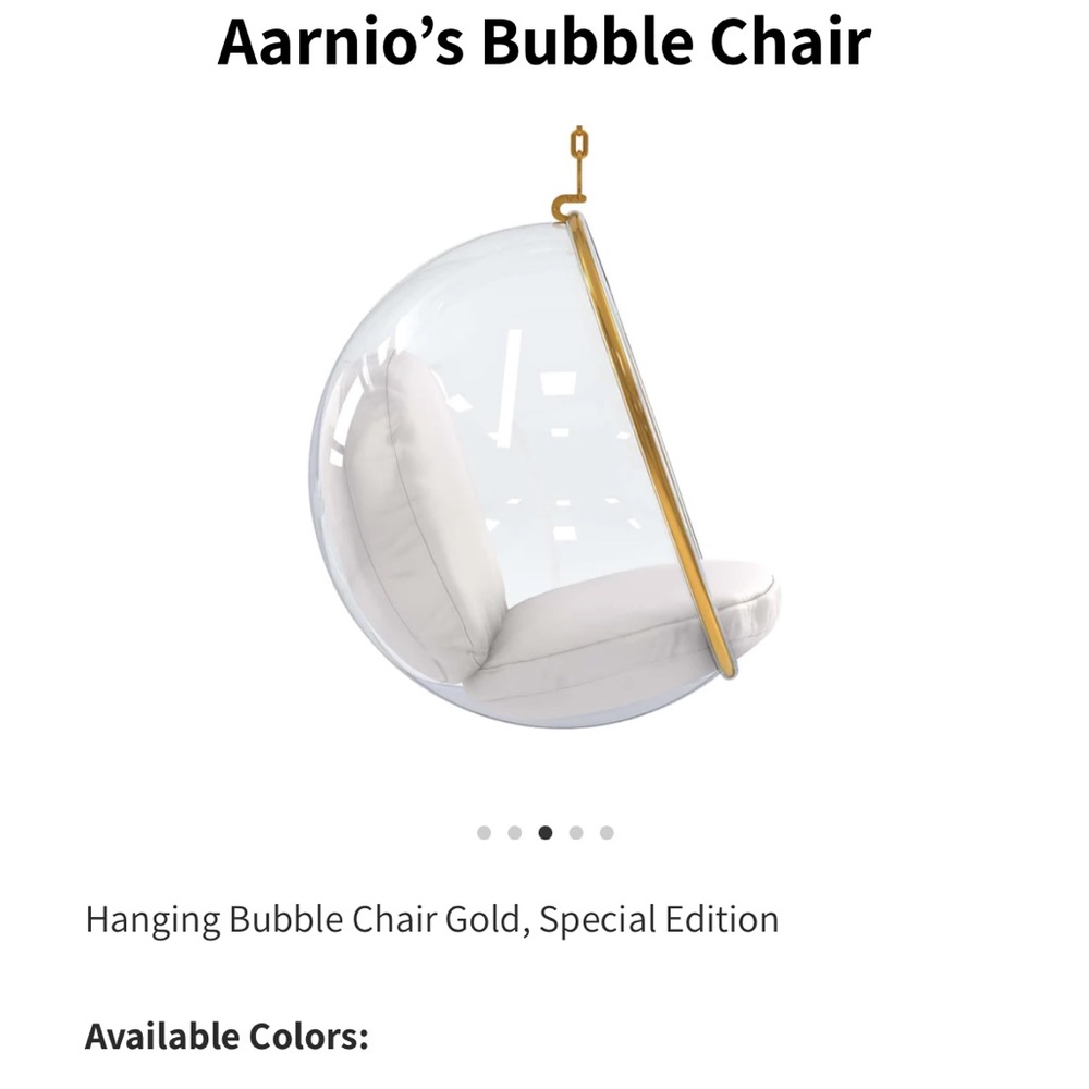 Hanging chair that comes with gold rope. Gold trim with hanging gold chain.
